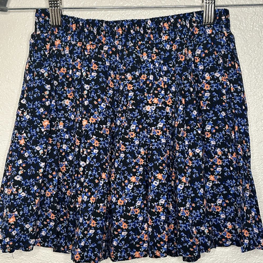 Black-Blue Flower Elastic Waist Skirt